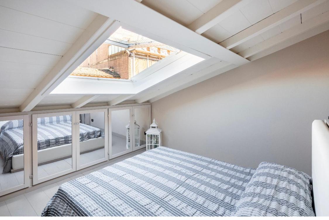 Maison Del Ducato “Cavour 24” ปาร์มา ภายนอก รูปภาพ